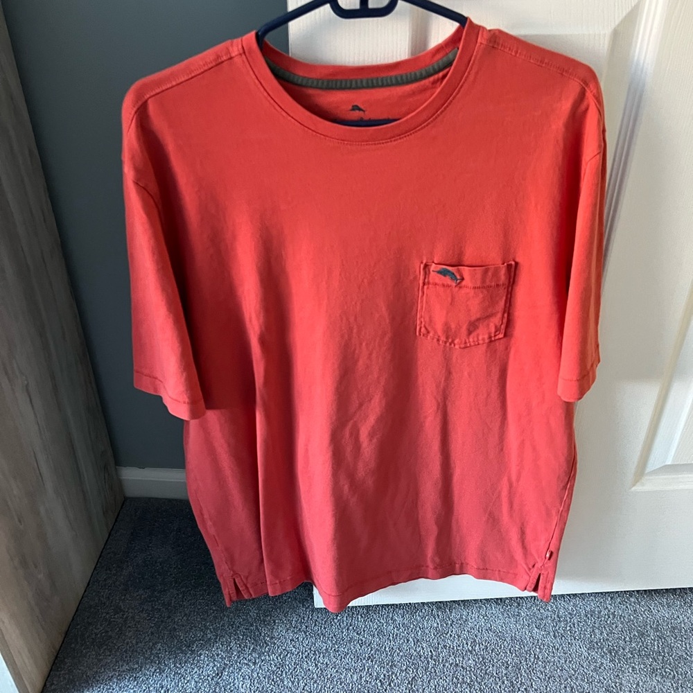 Tommy Bahama Men’s Salmon Colored Shirt